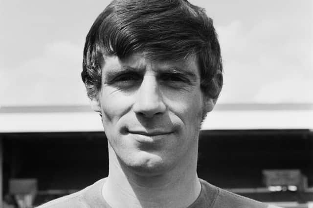 Tony Godden replaced John Osborne between the sticks for Albion.