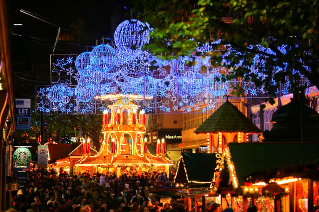 The market is a visual treat both during the day and at night