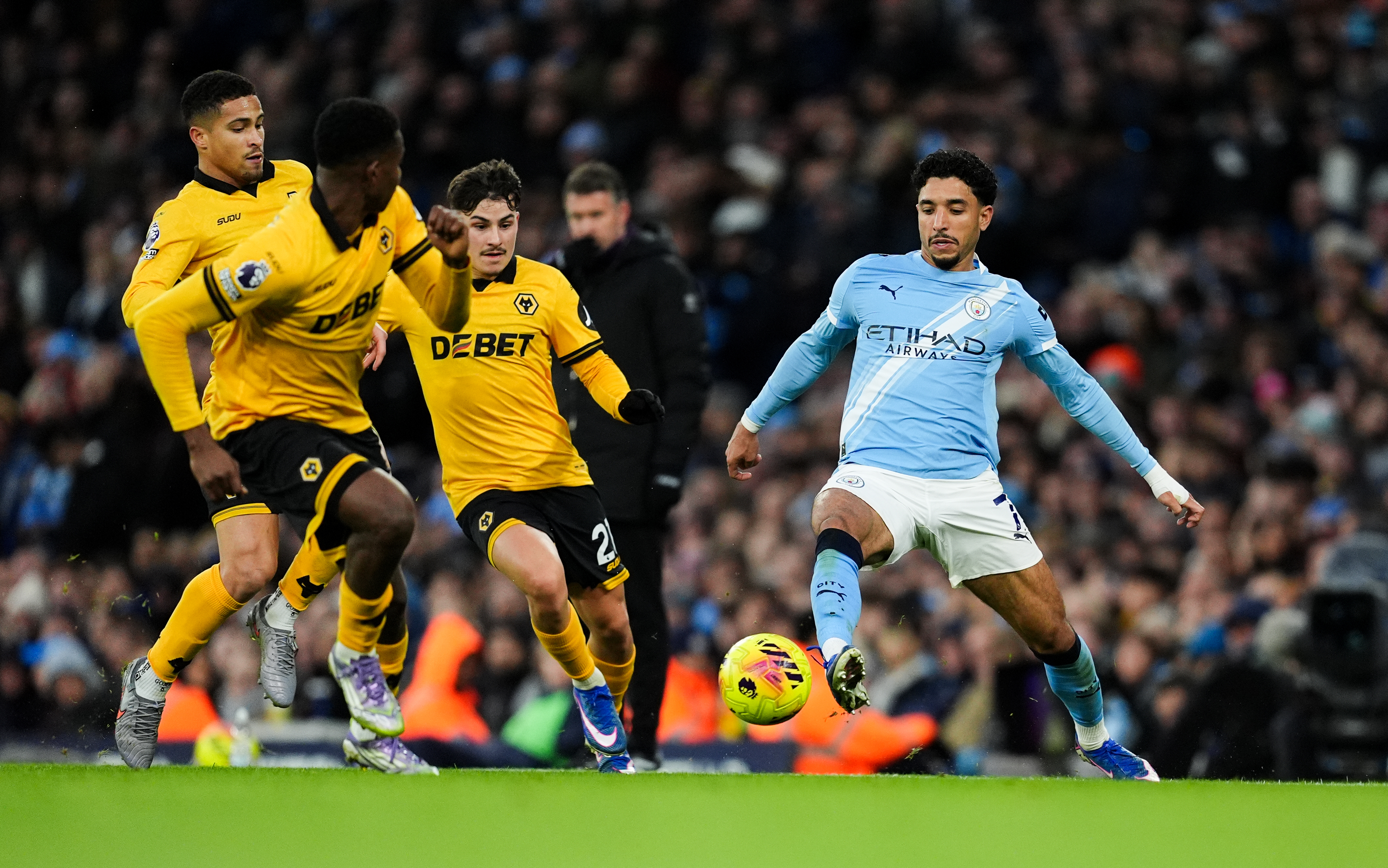 Dave Edwards: Wolves' unbeaten run ends, but Rob Edwards sees lessons ...