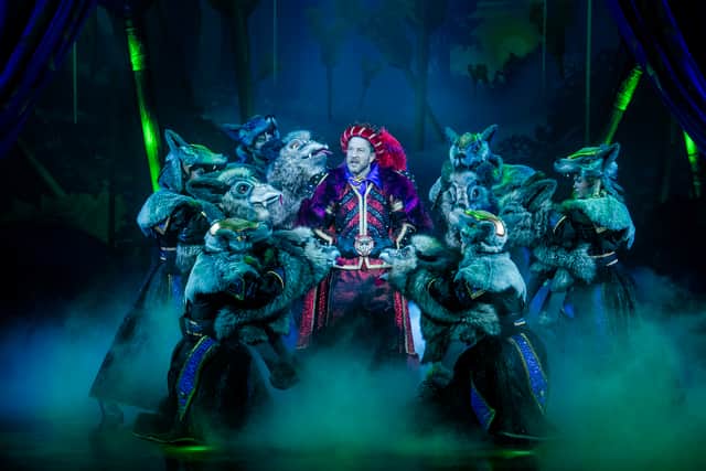 Matt Cardle as the evil “Sheriff of Nottingham”
