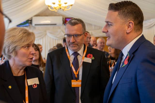 Health Secretary Wes Streeting (right) at the parliamentary event for Lingen Davies' Sunflower appeal