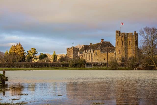 Stokesay Castle
