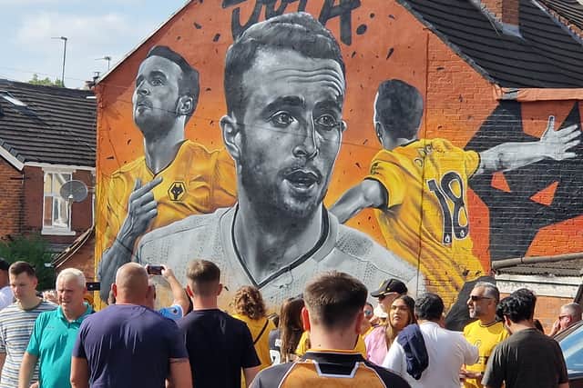 Memorial mural paying tribute to former Wolves player Diogo Jota