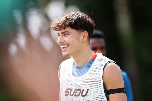 WOLVERHAMPTON, ENGLAND - MAY 23: Rodrigo Gomes of Wolverhampton Wanderers reacts during a Wolverhampton Wanderers Training Session at The Sir Jack Hayward Training Ground on May 23, 2025 in Wolverhampton, England. (Photo by Jack Thomas - WWFC/Wolves via Getty Images)