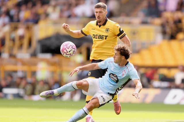 WOLVERHAMPTON, ENGLAND - AUGUST 09: Pablo Duran of Celta Vigo scores his team's first goal during the pre-season friendly match between Wolverhampton Wanderers and Celta Vigo at Molineux on August 09, 2025 in Wolverhampton, England. (Photo by Jack Thomas/Getty Images)