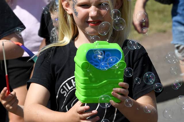 Bubbles, bubbles, everywhere at Shifnal Carnival