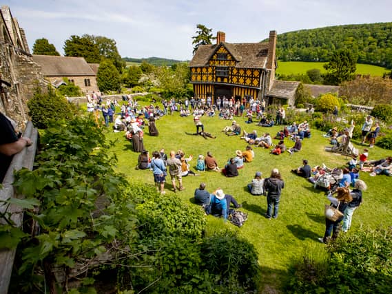 Stokesay Castle