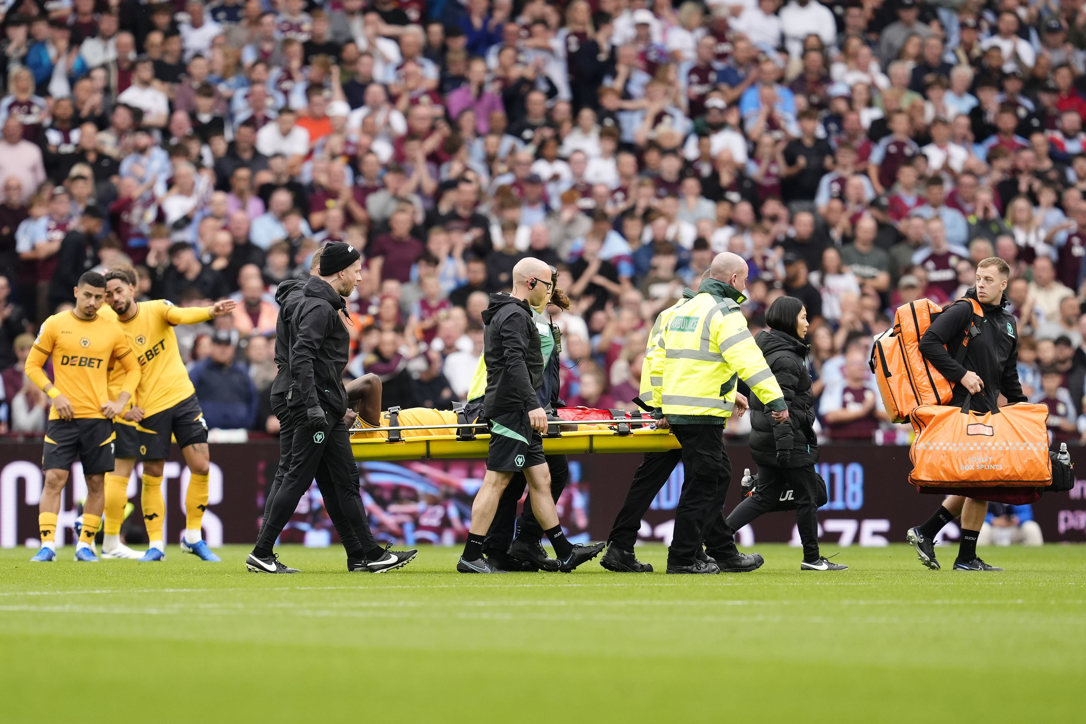 Wolves defender Yerson Mosquera opens up on injury battle