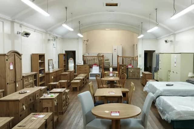 Photo: Halls Commercial/Zoopla