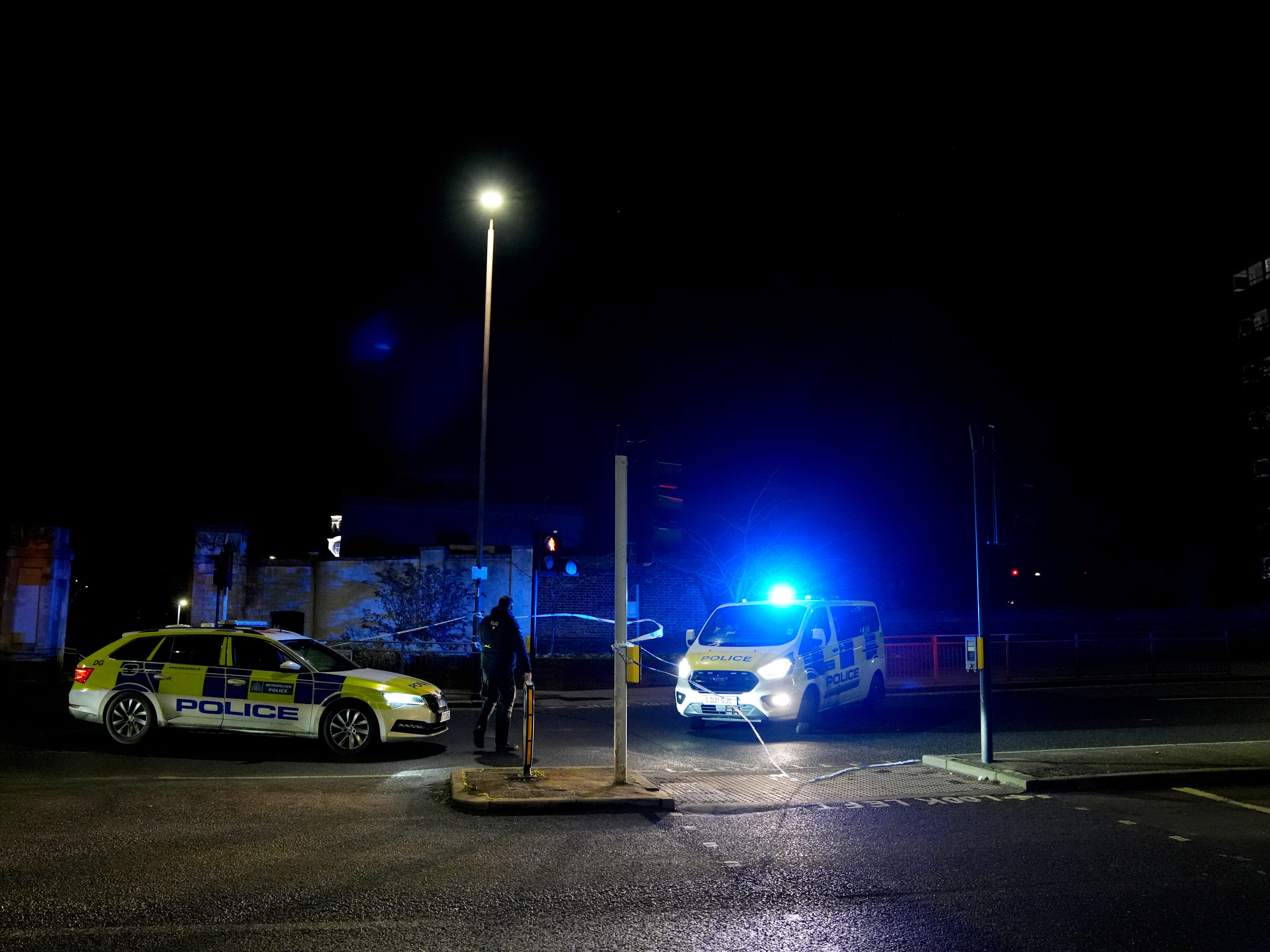Police hunt killer after 14-year-old stabbed to death on London bus