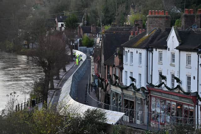 Latest Shropshire river levels as flood barriers go up along the River ...