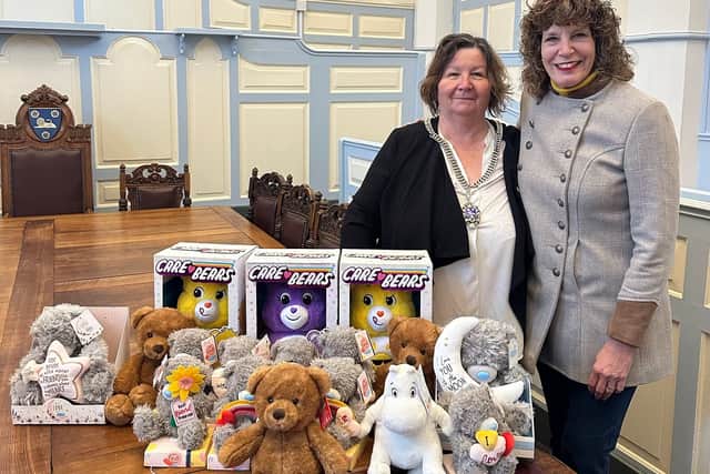 Mayor of Ludlow, Councillor Beverley Waite with Ludlow local resident Tracy Richardson