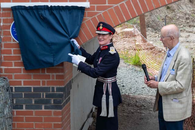 Shropshire's Lord Lieutenant, Anna Turner, unveils the plaque.