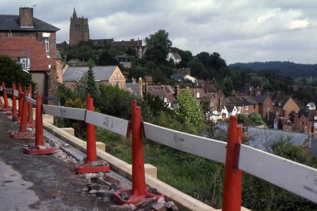 Castle Walk circa 1980 before the railings were installed