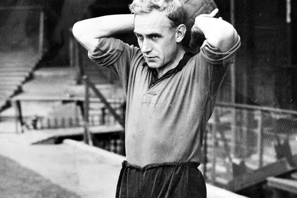 Billy Wing Billy Wright – Golden memories of a Wolves legend at 100