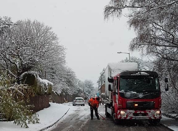Disrpution on the Madeley Bank on Thursday, with vehicles getting stuck