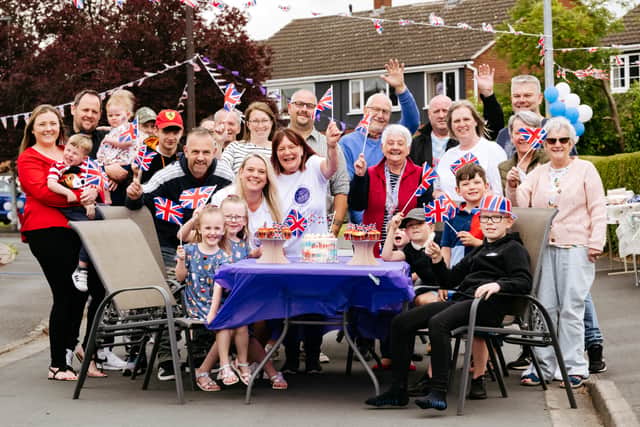 Neighbours celebrate the Jubilee in Clun Close, Wellington