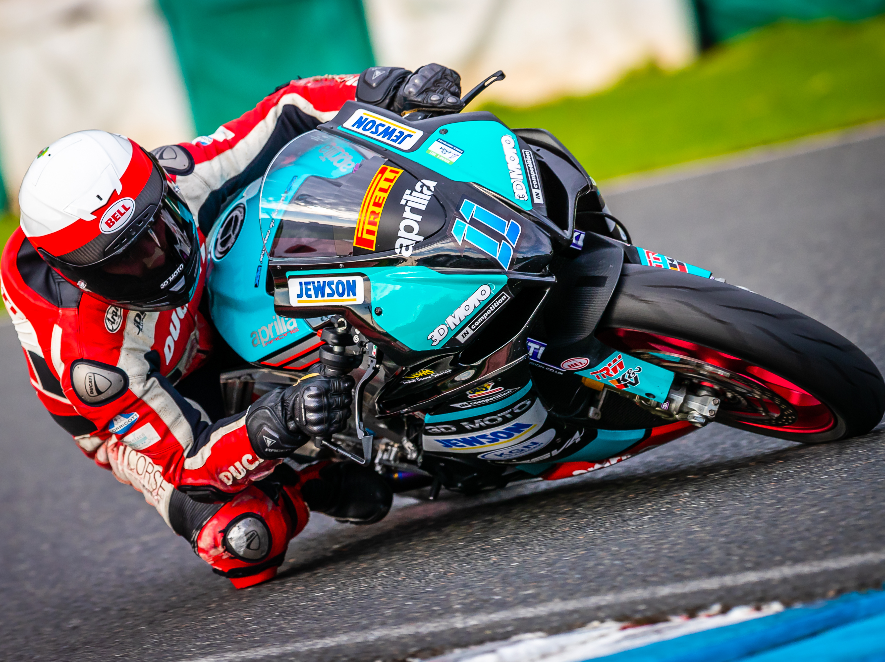 Dawson doubles up on club racing championship titles