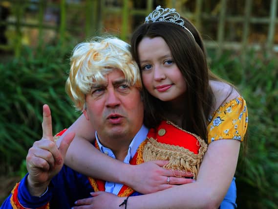 Panto Is Fun Panto fun is online – oh, yes it is!
