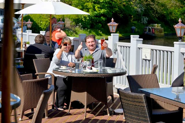 The Anchor at Coven enjoys a beautiful setting by the canal