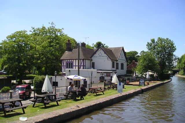 The canalside garden at The Plum Pudding