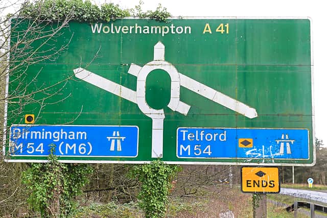 The M54 road sign at Junction 3 near Tong on the A41