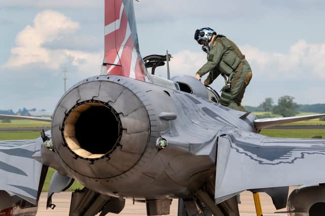 Photo: Ian Forshaw & Dave Granger, RAF Shawbury
