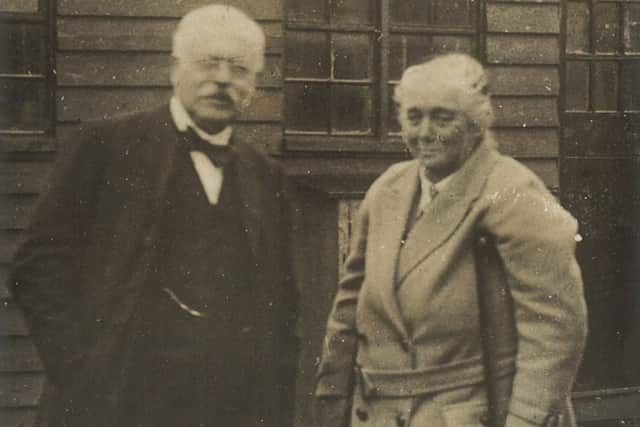 Robert Jones and Agnes Hunt