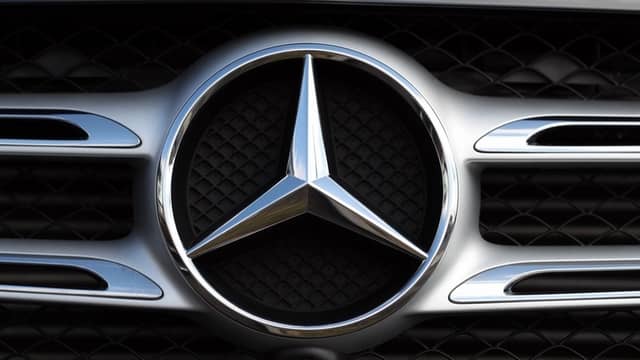 Mercede Risks Up to 75,000 Mercedes cars in UK face recall over fire risk
