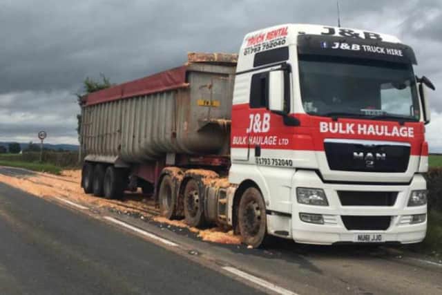 The lorry which shed 20 tonnes of pasta and bolognese sauce on the A5 at Shottaton