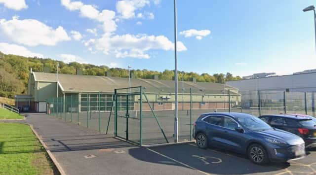 Yorkshire-based We Do Tennis CIC has applied to Telford & Wrekin Council to replace two outdoor tennis courts with two covered padel courts at Oakengates Leisure Centre.