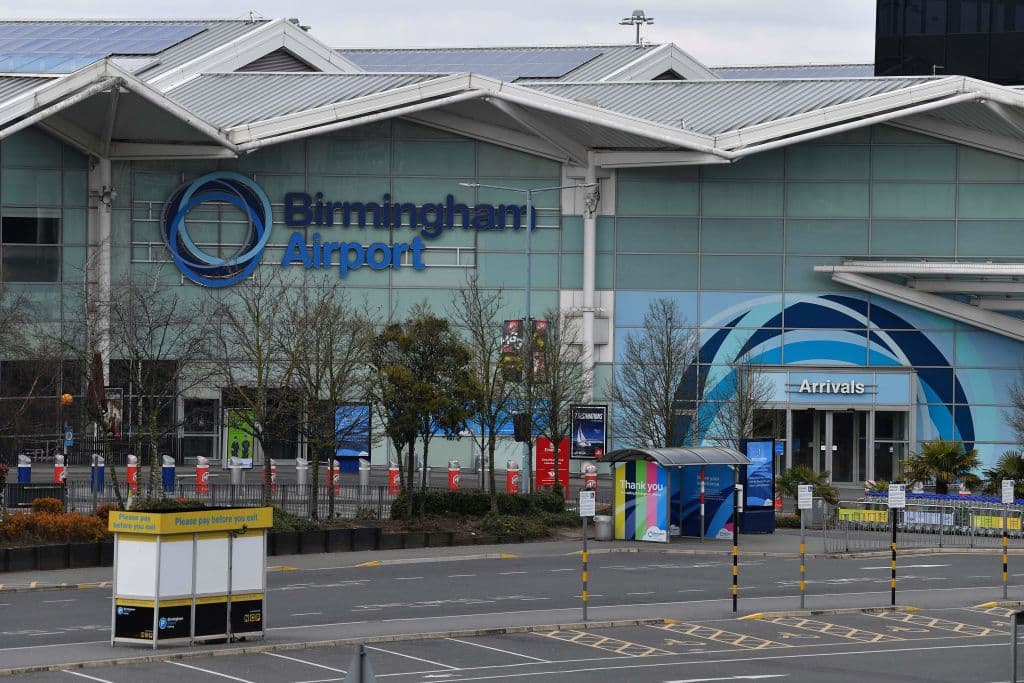Zwei Flüge am Flughafen Birmingham gestrichen – vollständige Liste der ...