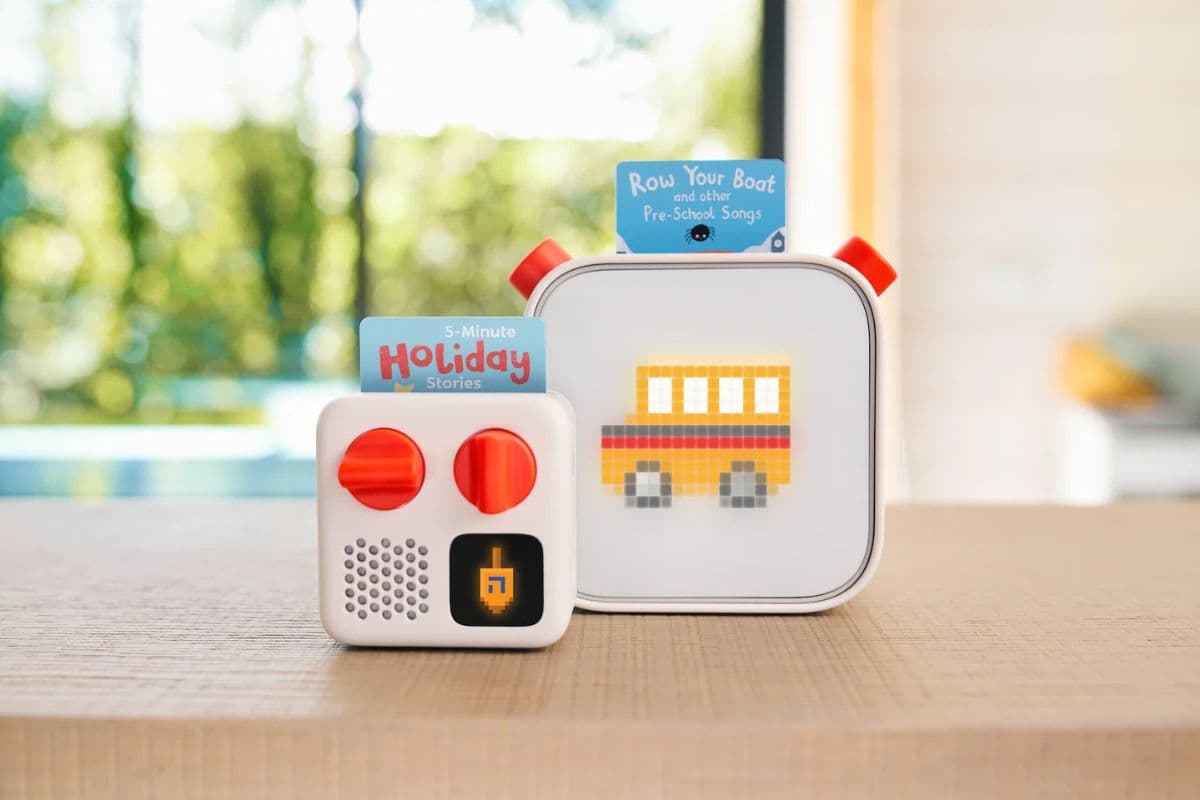 I'm buying the Yoto Mini for my son this summer and here's why I love it ...