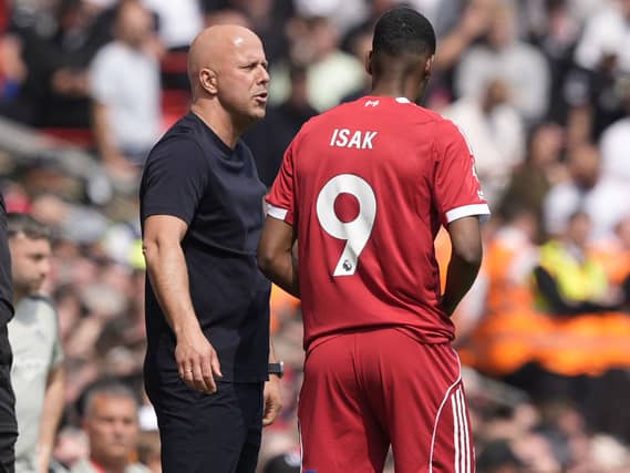 Arne Slot and Alexander Isak