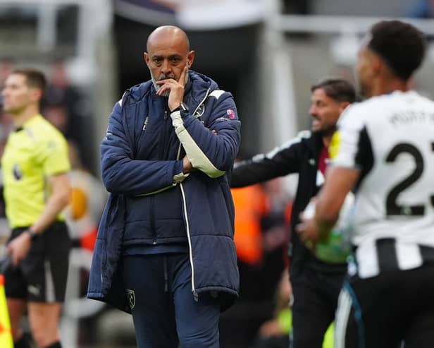 West Ham manager Nuno Espirito Santo reacts on the touchline at St James' Park