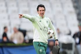 Unai Emery at an Aston Villa training session