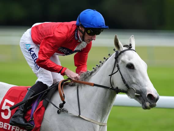 Estrange backed up last year's win from Haydock