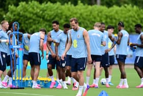 Harry Kane and England train in Florida