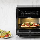 The Breville Halo Flexi offers a flexible 11-litre cooking space that can be split into two independent cooking zones