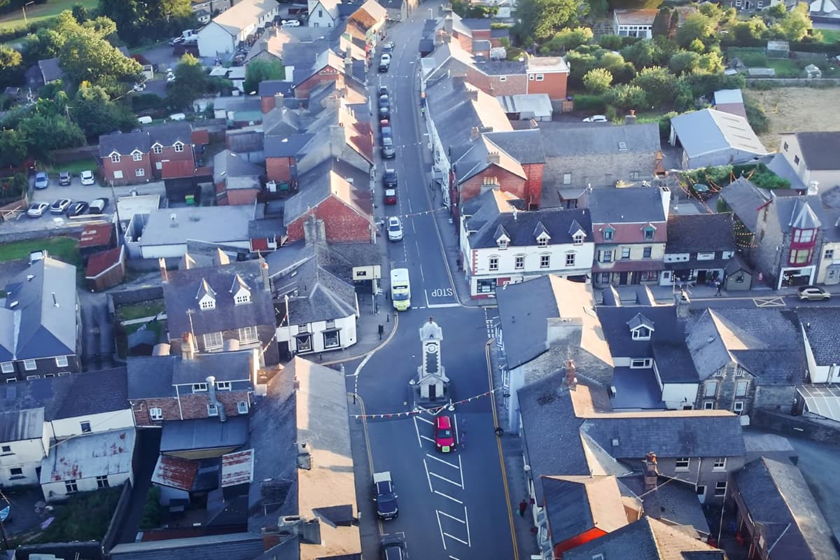 Newly elected Senedd Members will be invited to Rhayader Town Council ...