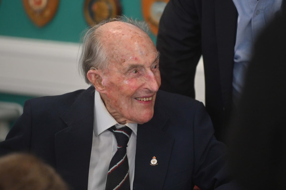 RAF veteran Colin Cole dies aged 107 after wartime service