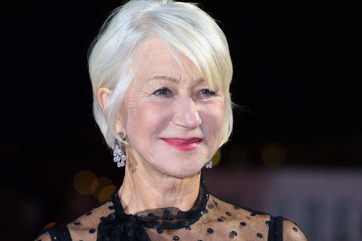 Dame Helen Mirren „unglaublich stolz“, nachdem sie zum Companion of Honour ...