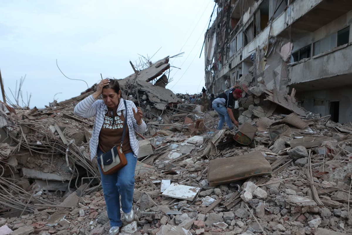 Venezuelans search rubble for survivors after two earthquakes kill at ...