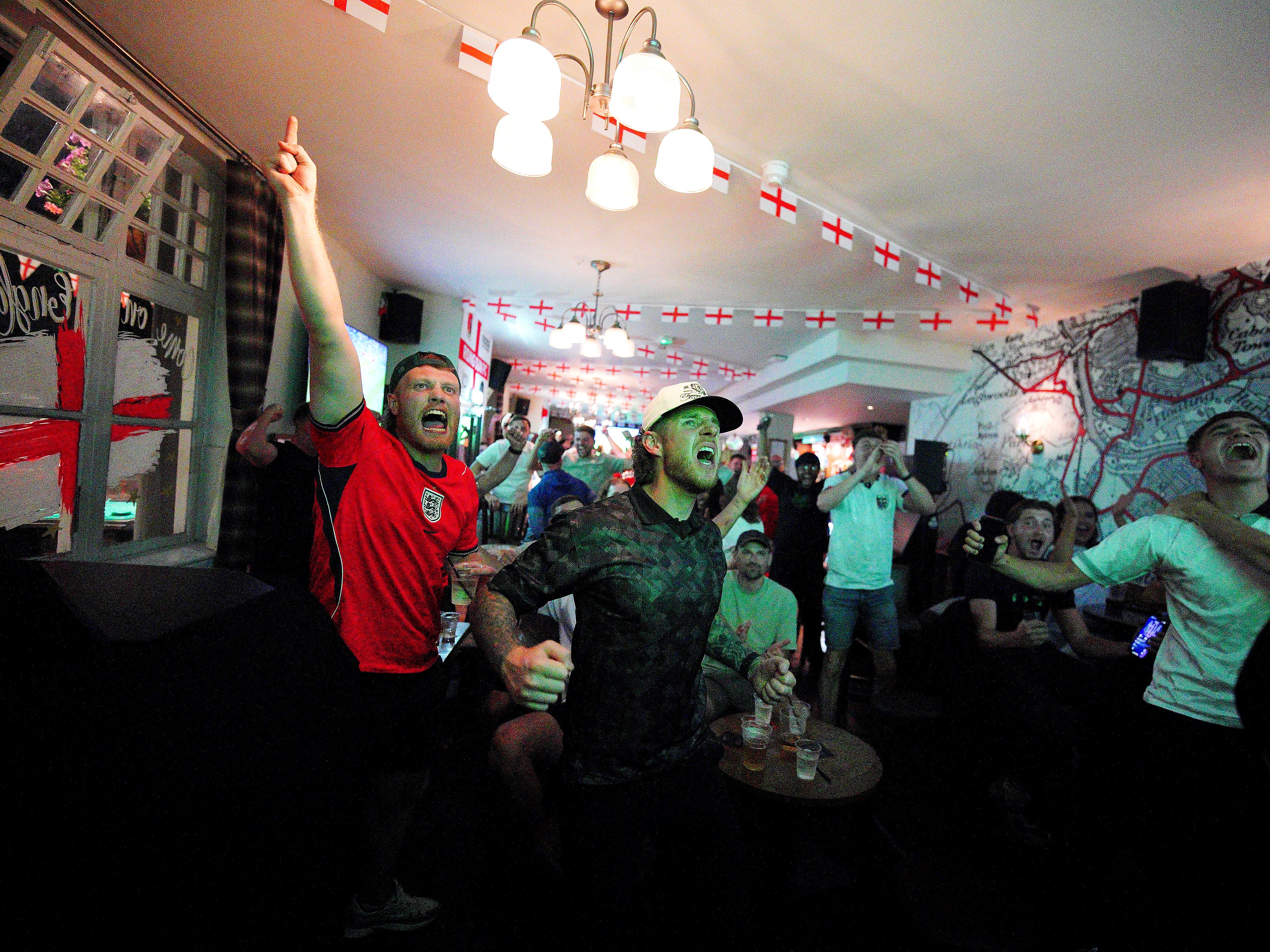 Pubs answer late-night call as England fans toast World Cup white knuckle ...