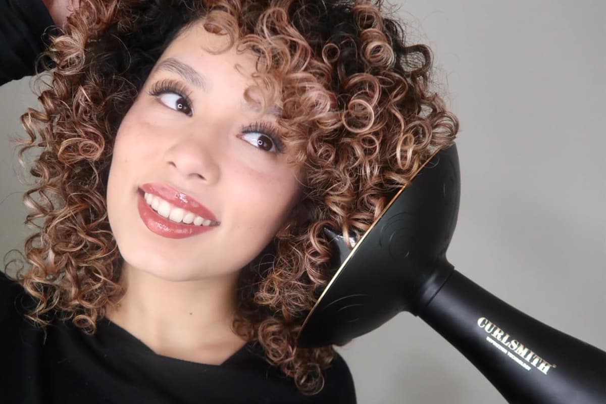 Curlsmith Defrizzion hair dryer drops to £104.64 in Amazon deal