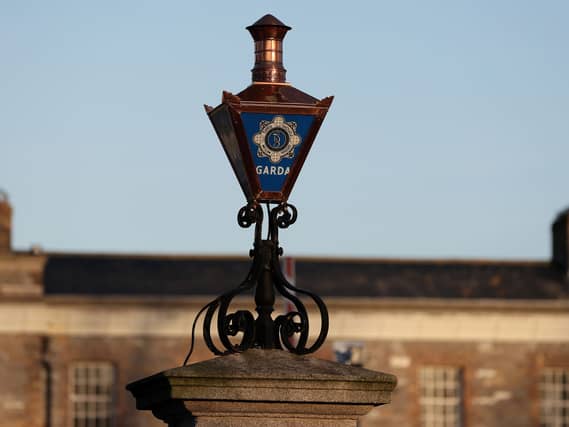 Garda lantern