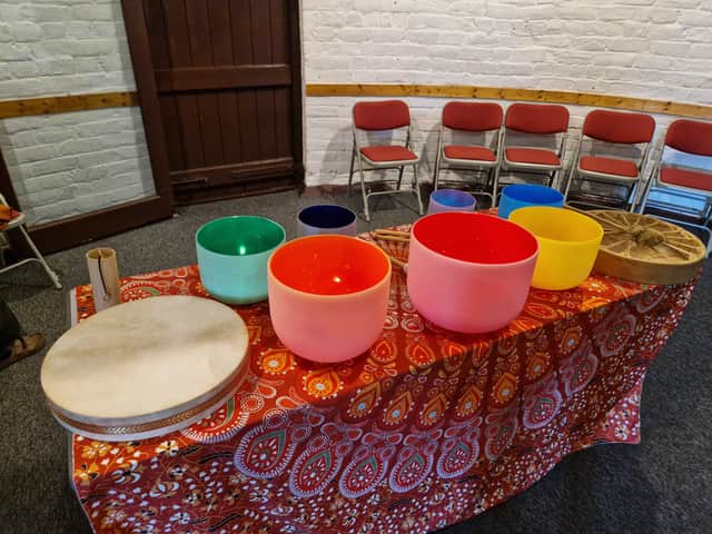 The singing bowls