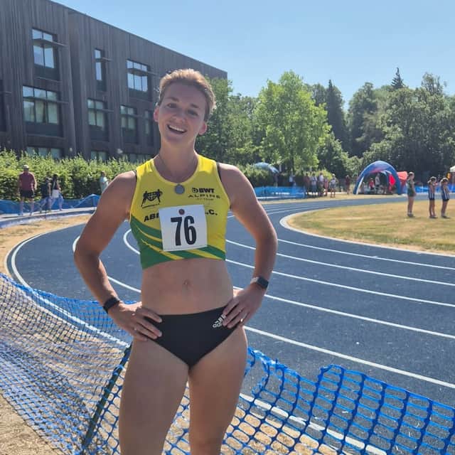 Competitor Tiffany Cox