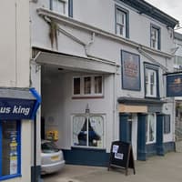 Historic Shropshire pub where famous faces have enjoyed a pint wants to stay open until 4.30am