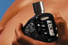 Diesel Only The Brave Tattoo combines spicy bourbon pepper with warm tobacco notes in a long-lasting Eau de Toilette.